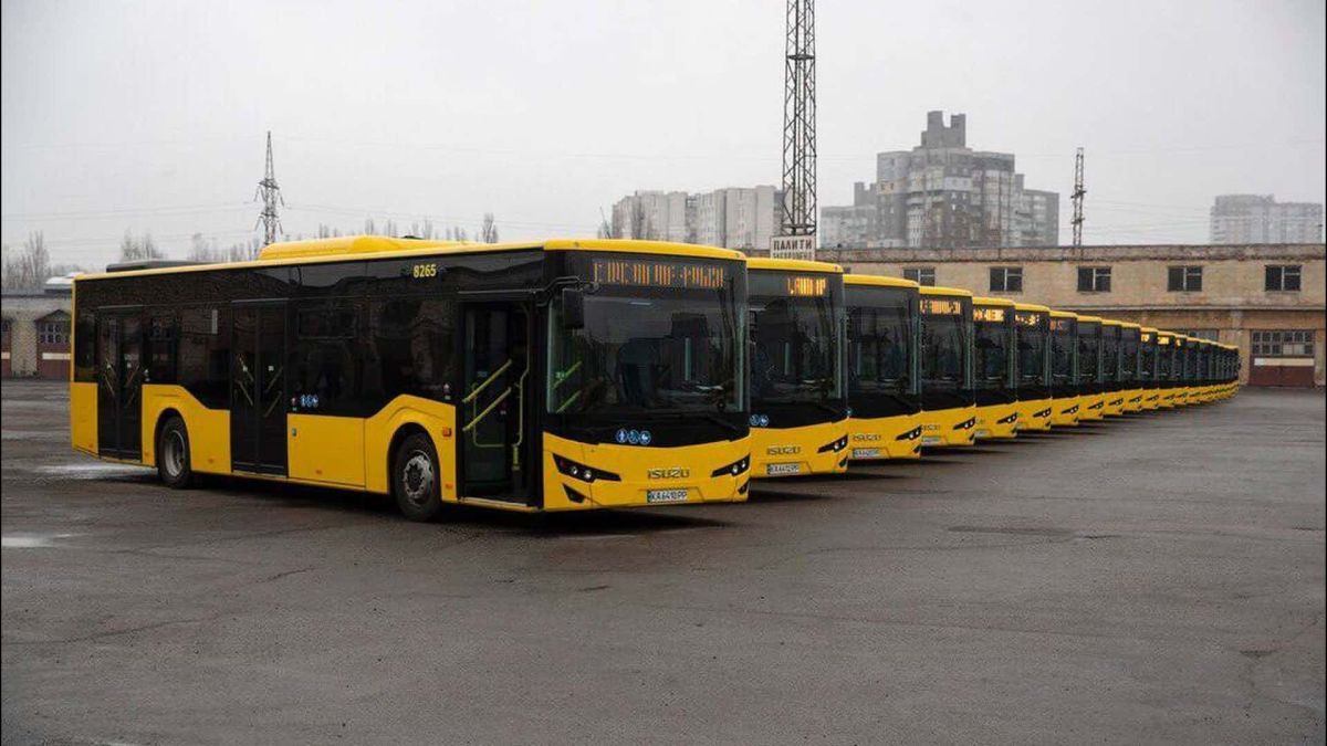 12–13 вересня через ярмарки змінять рух 10 маршрутів автобусів і тролейбусів