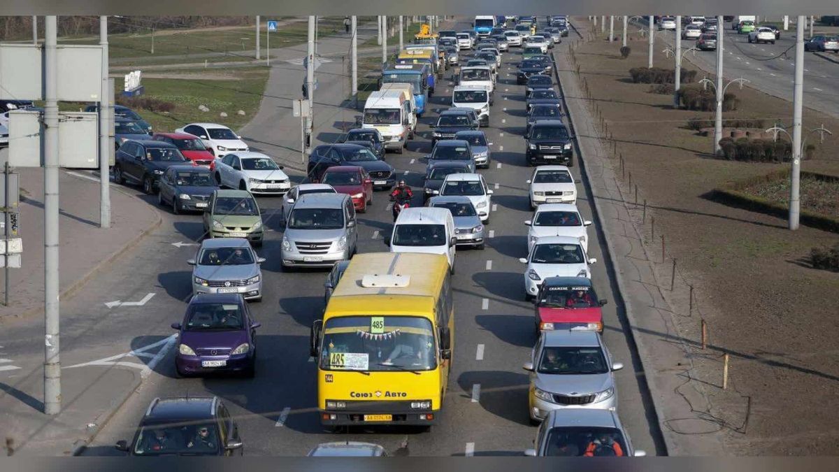 Як замінити червону лінію метро під час тривоги: три кроки від Павла Сирватки