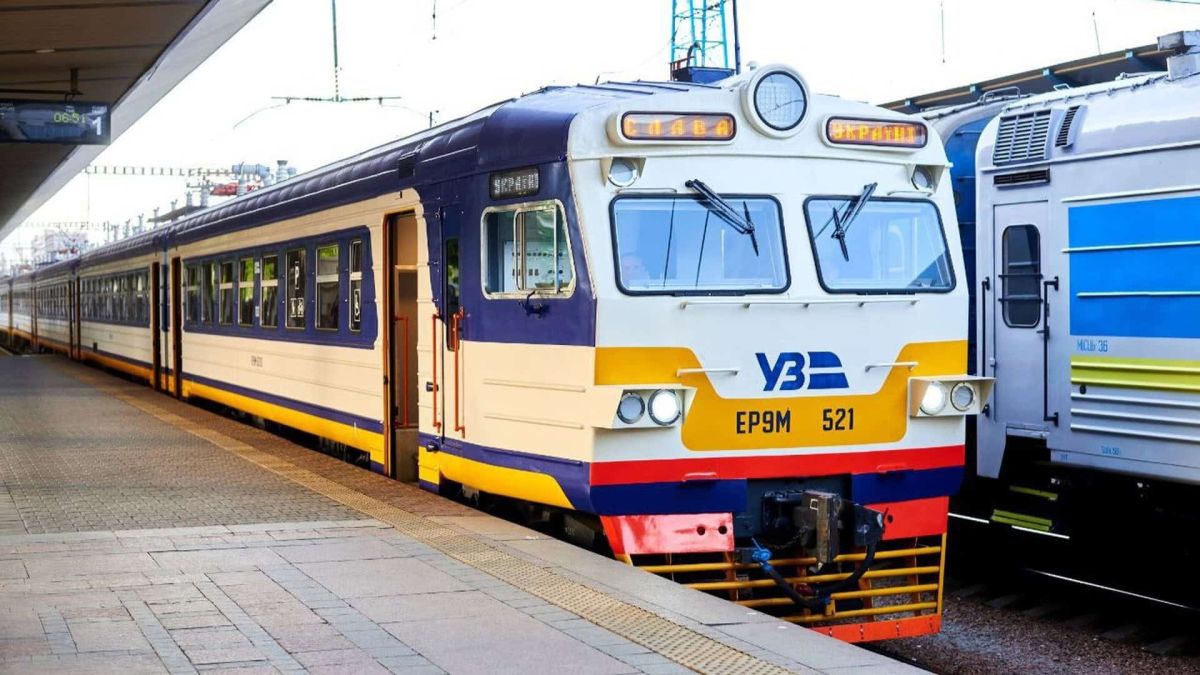 Київпастранс подовжив вечірній рух наземного транспорту в середньому на 43 хвилини